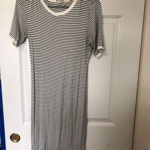 Black and White Striped Bodycon T-Shirt Dress